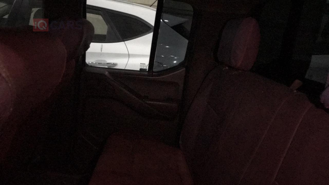 نیسان نەڤارا